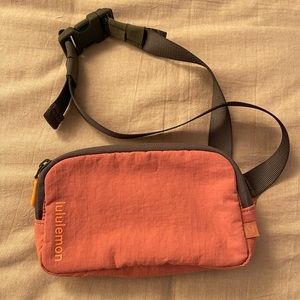 Mini Lululemon Belt Bag